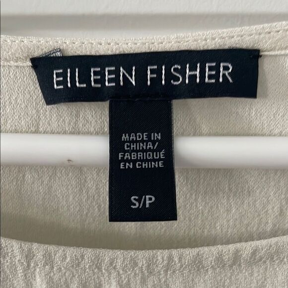 Eileen Fisher Washable Silk Sleeveless Blouse - Picture 2 of 4